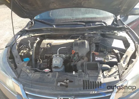 2013 Honda Accord Sdn Ex-L z USA, uszkodzony, nr VIN 1HGCR2F85DA113519